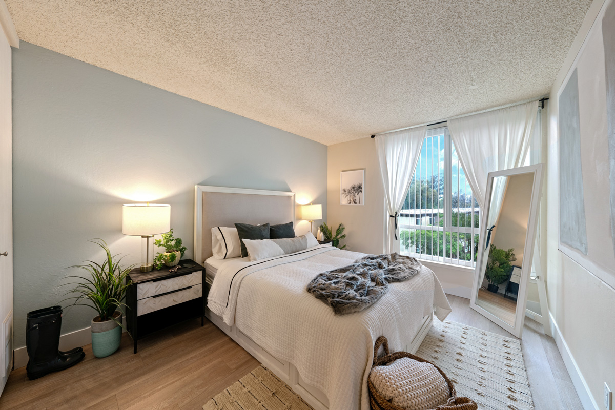 Gallery Harbor Park Apartments