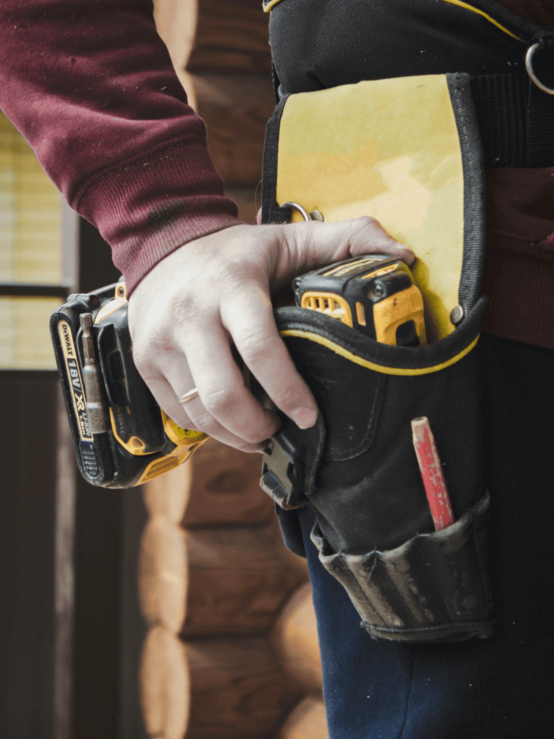 Bookkeeper and Accounting for Elevator mechanics