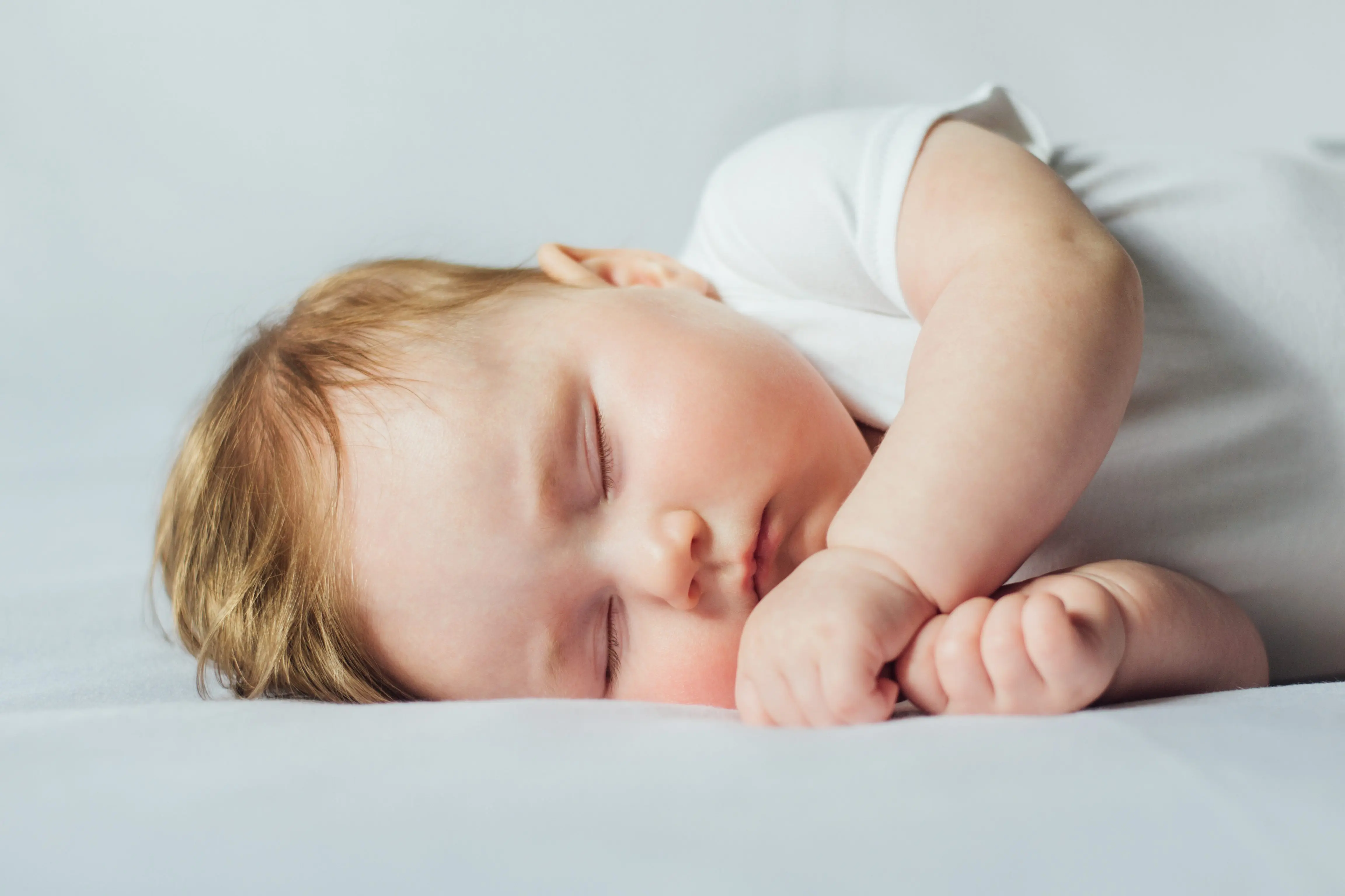 10MonthOld Baby Milestones Smart Sleep Coach by Pampers™