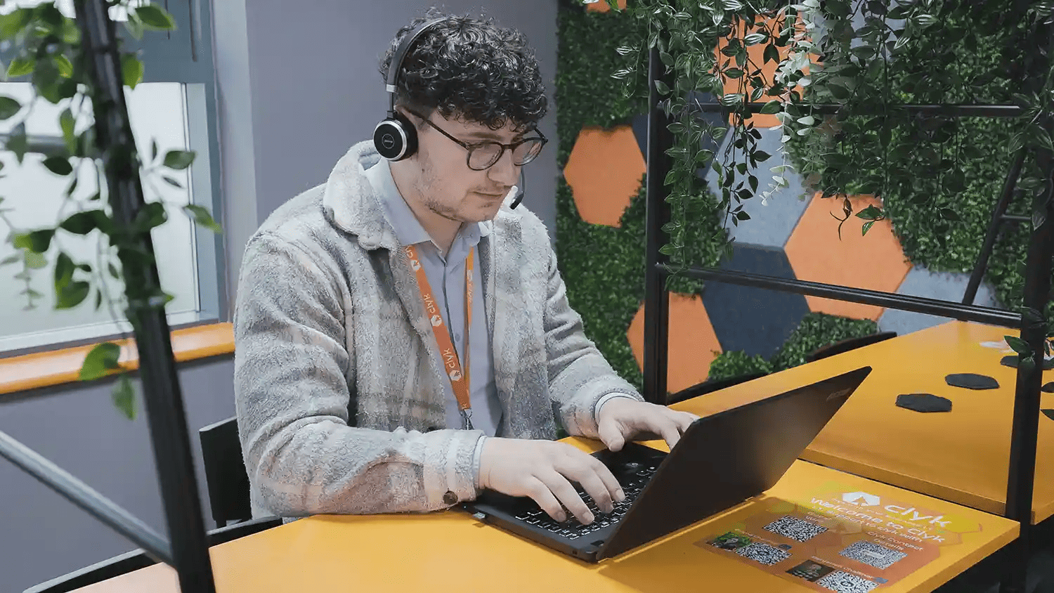 Debunking Myths: Unveiling the Truth About Help Desk Support