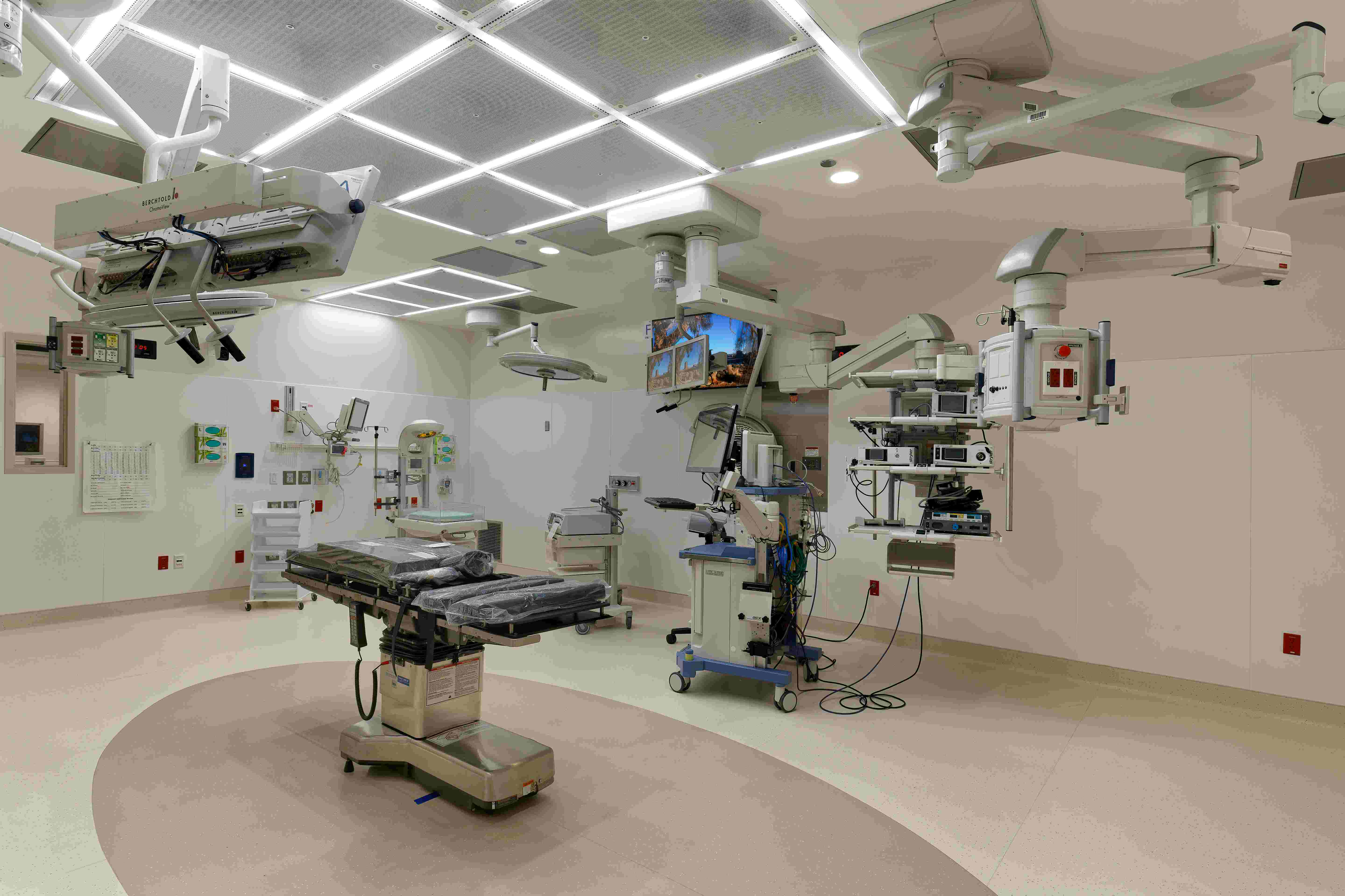 Cincinnati Children's B4 OR Triversity Construction