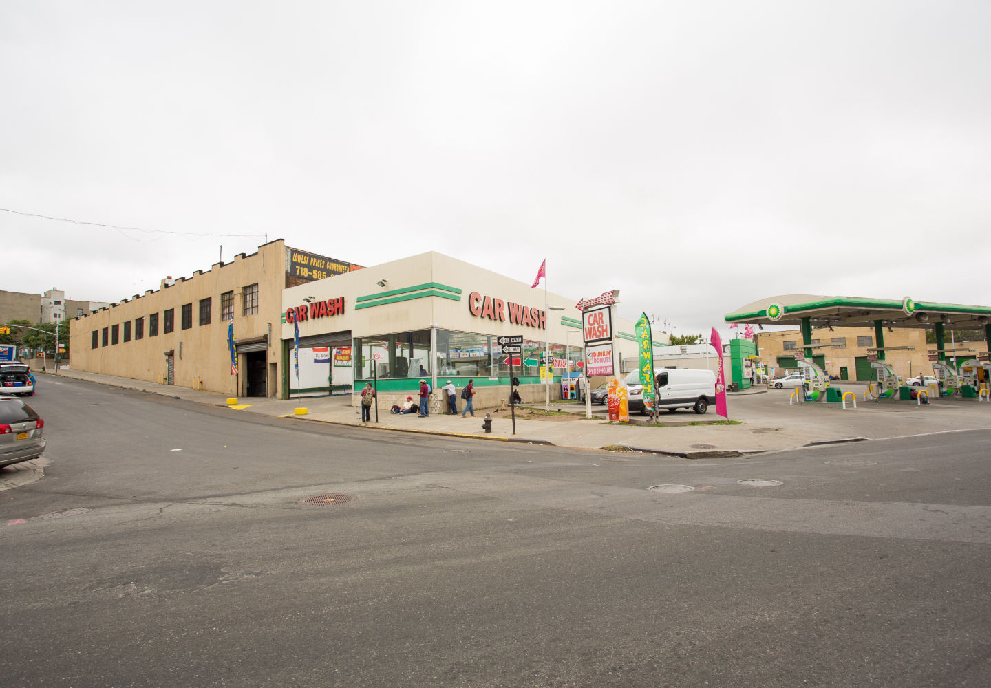 Largavista BP Gas Station, Dunkin’ Donuts, and Car Wash