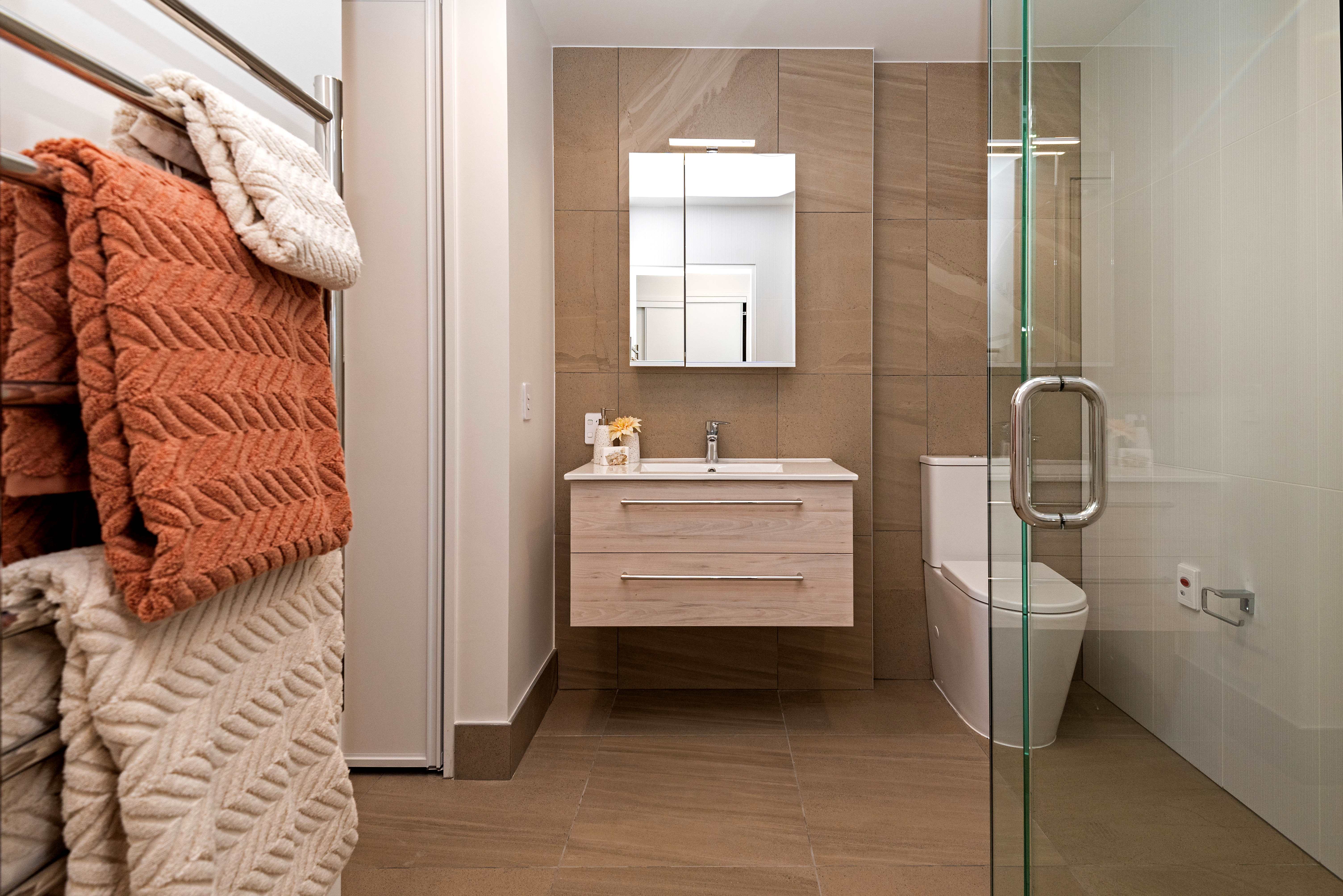 Everil Orr Apartment A407