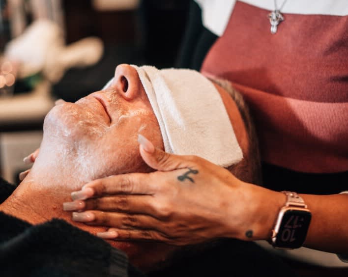 Services Henley's Gentlemen's Grooming