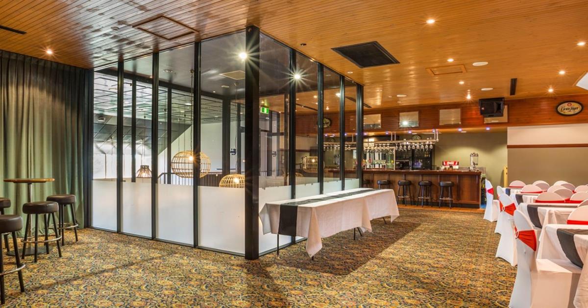 Kensington Tavern Bare Venue