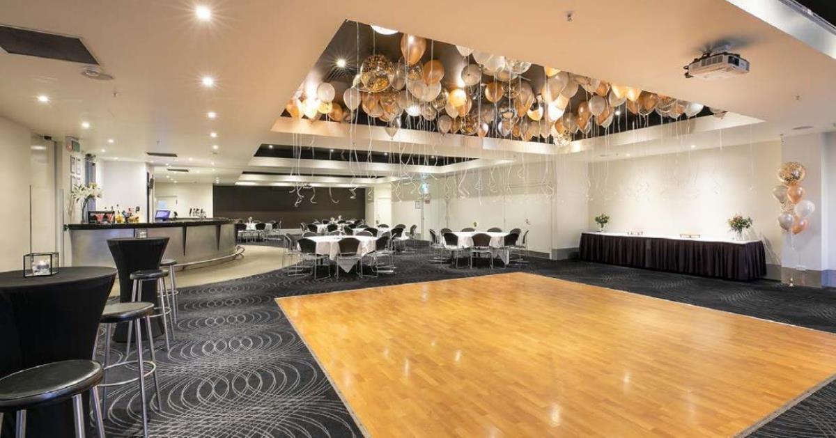 Fountain Gate Hotel Bare Venue