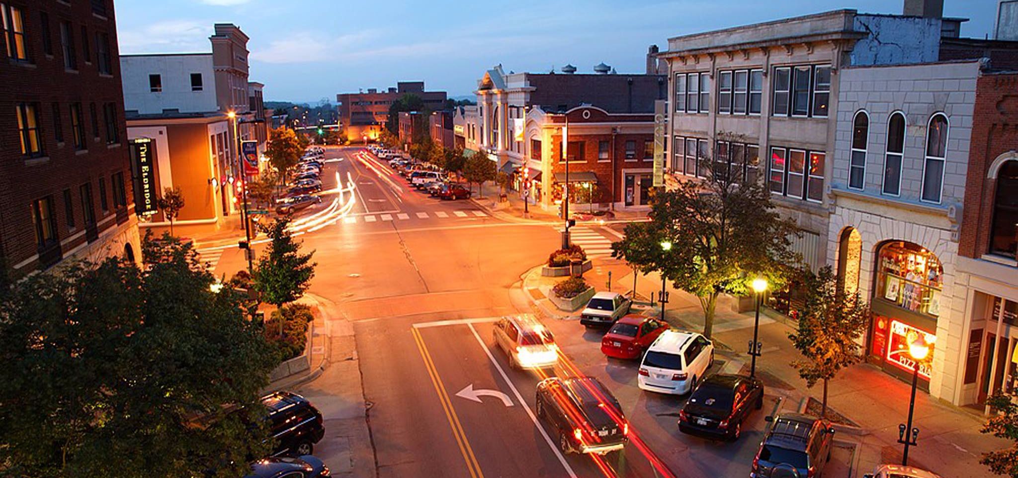 Axe Throwing in Lawrence Blade & Timber