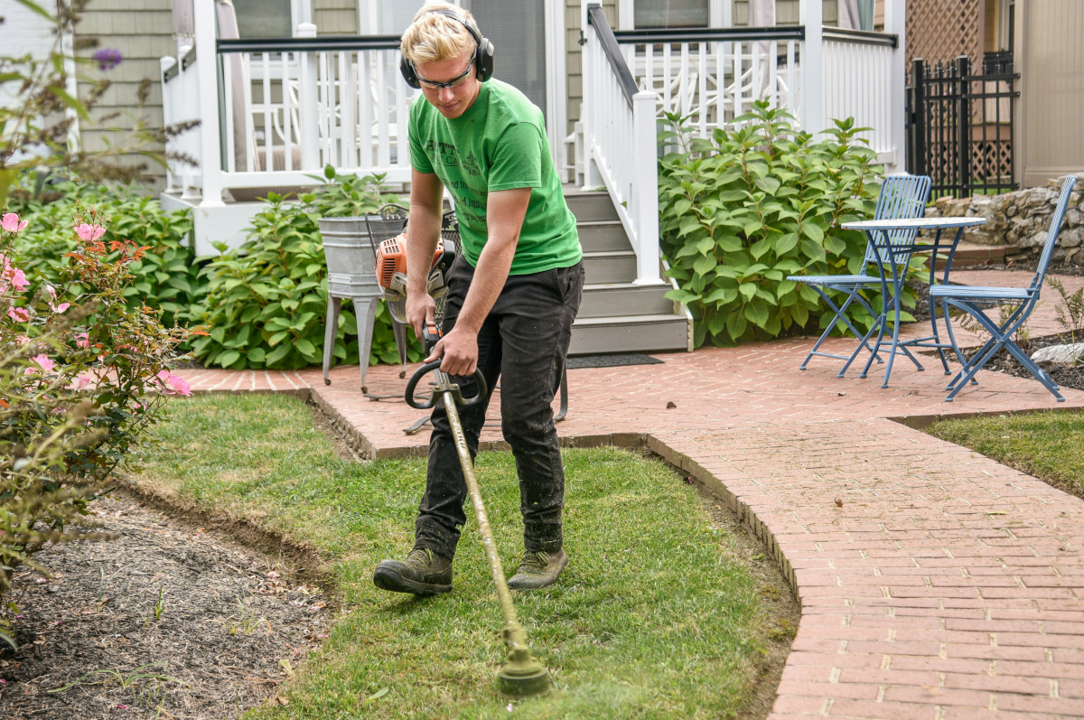 How To Charge For Landscaping Services InvoiceSherpa