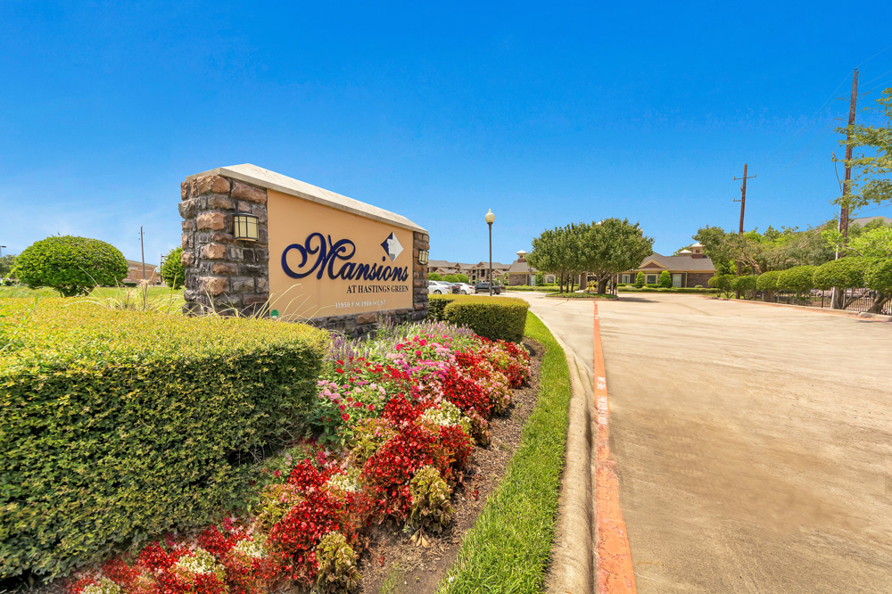 Mansions At Hastings Green Apartments Houston TX