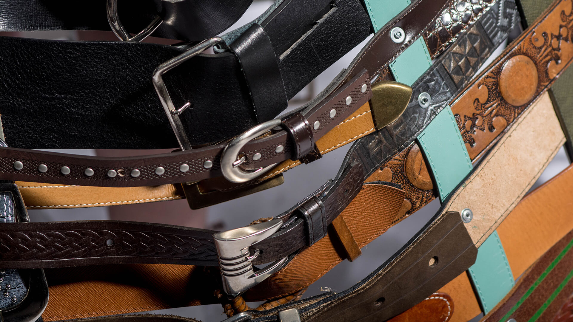 222 Buckle Belts, Annina Gull, Switzerland