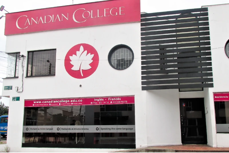Canadian College - English and French Academy in Bogotá