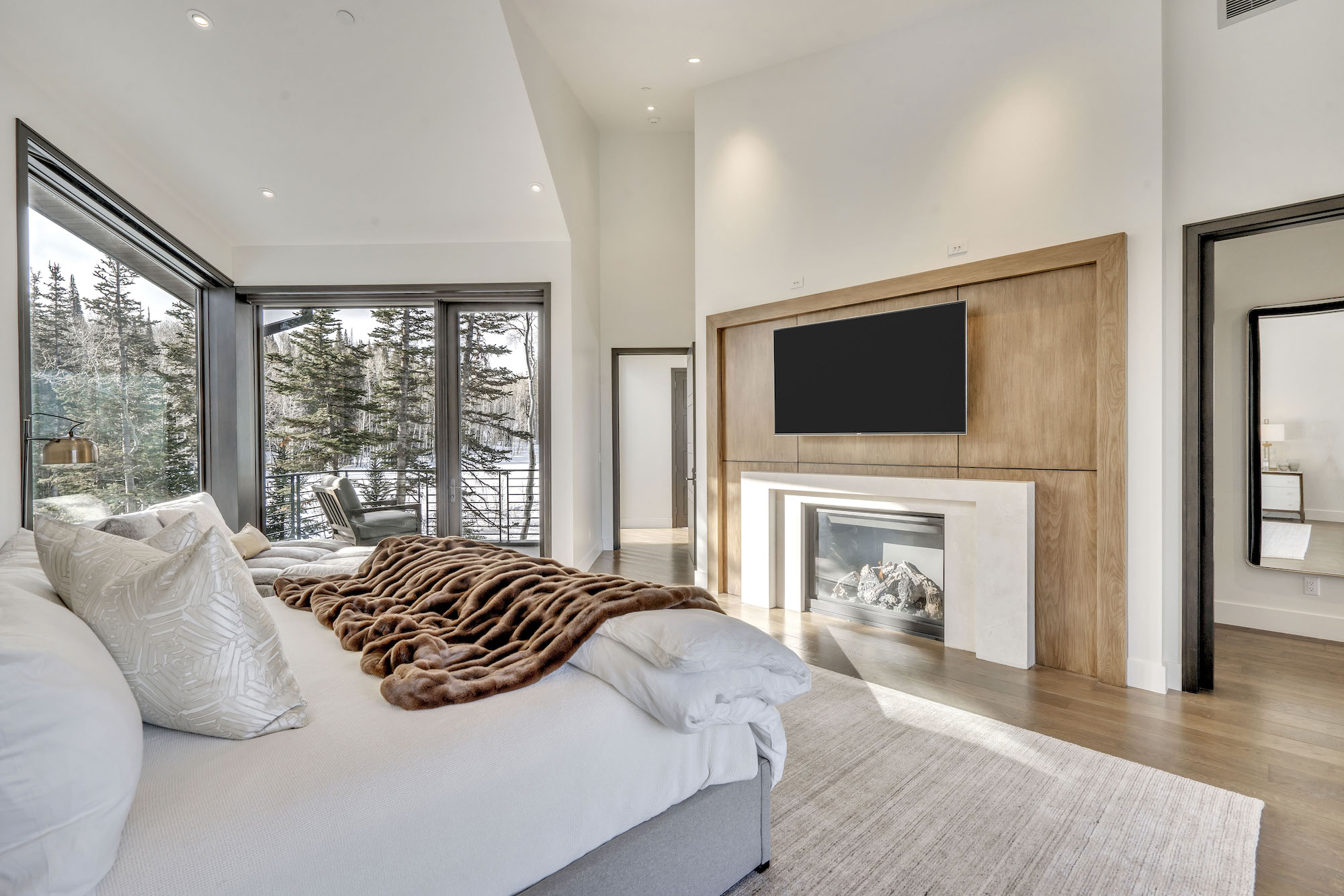 The Red Cloud Deer Valley Ski In Ski Out Rental Stein Collection