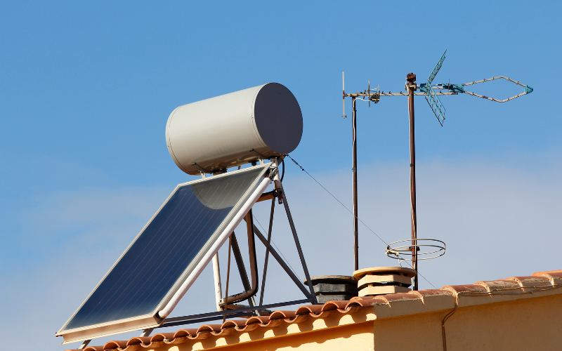 Can Solar Panels Heat Radiators? Complete Guide