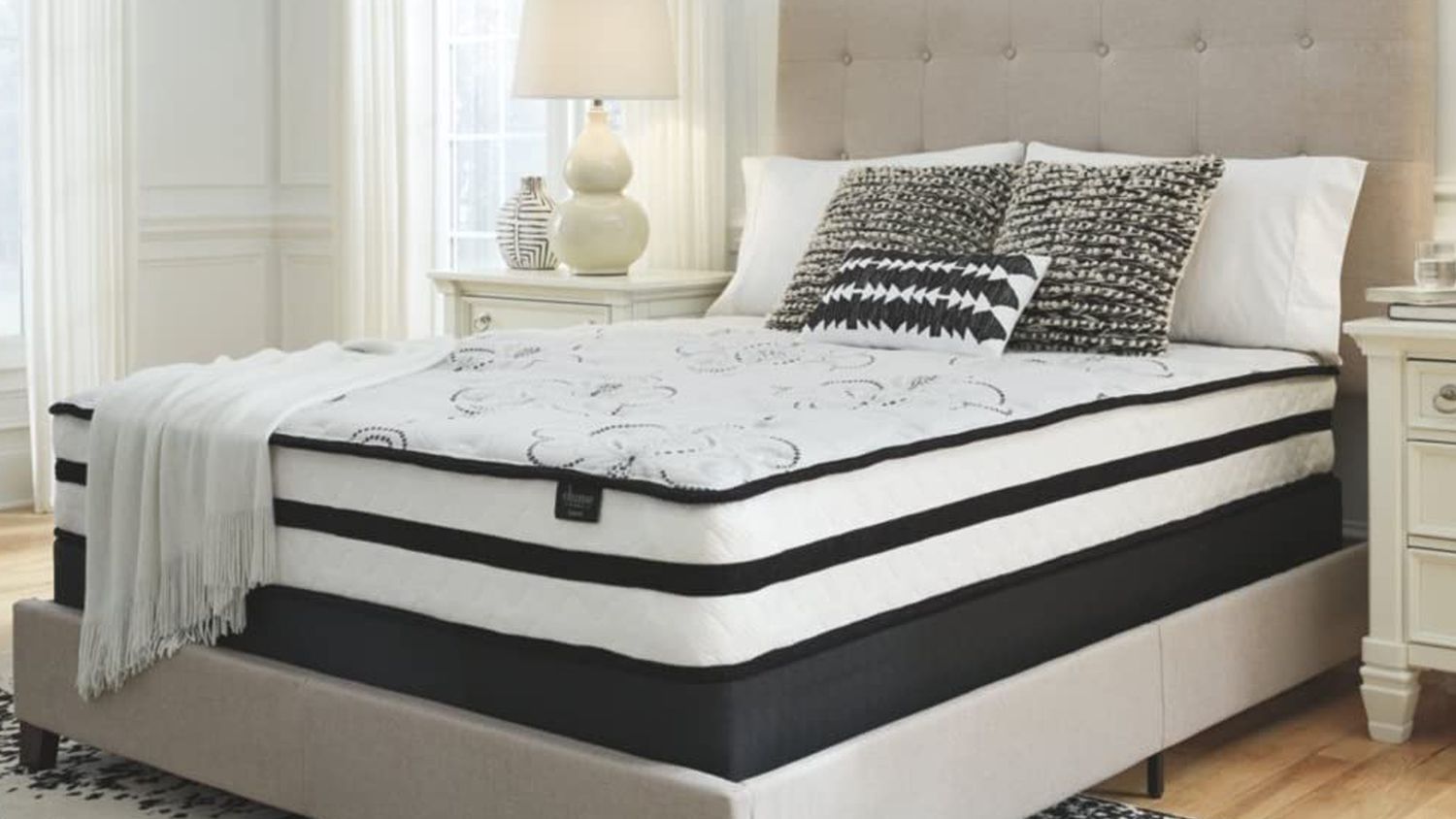 1 Ashley Chime Mattress Review (+Reasons To Avoid), 2024