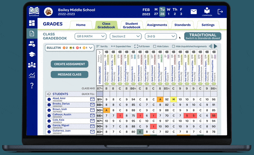 GIF showing how to transition back and forth between the standard and traditional gradebooks