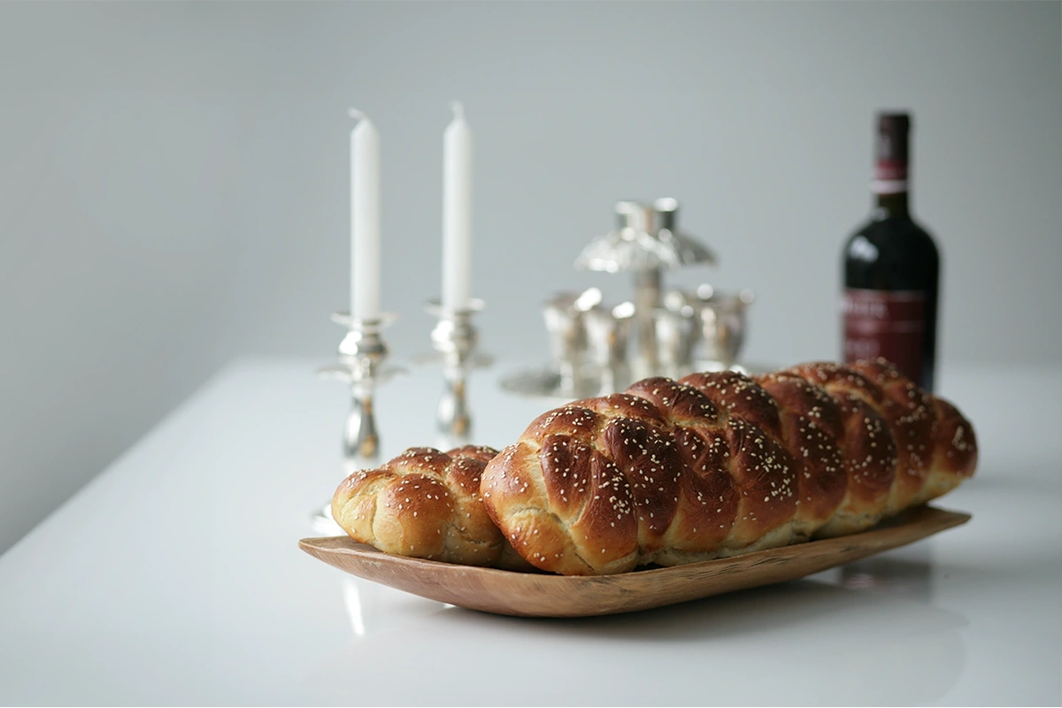 Shbbat Table Reserve a table for Shabbat