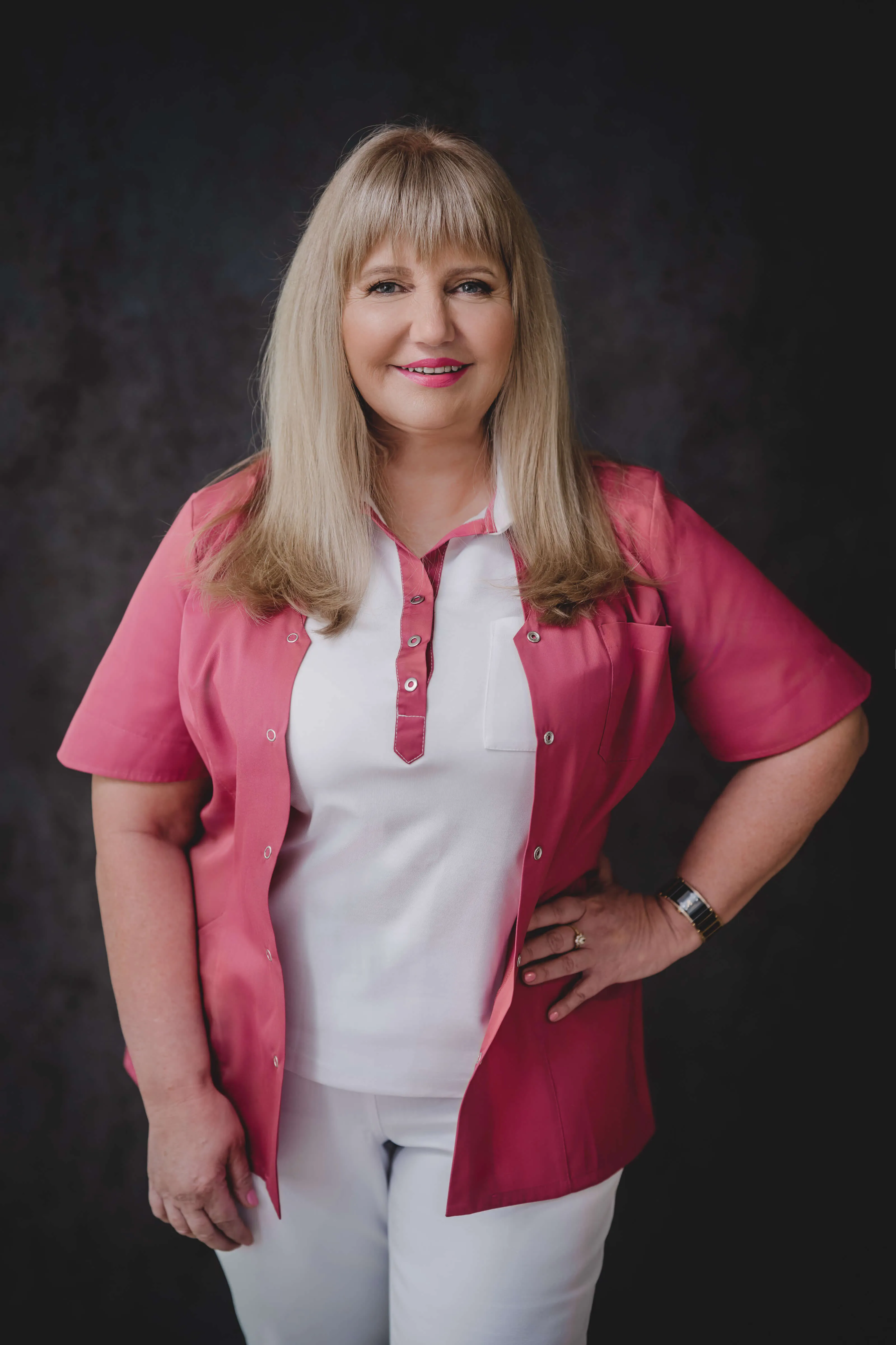 Dr Anna DziurewiczGóra CenterDent Dentysta Koszalin