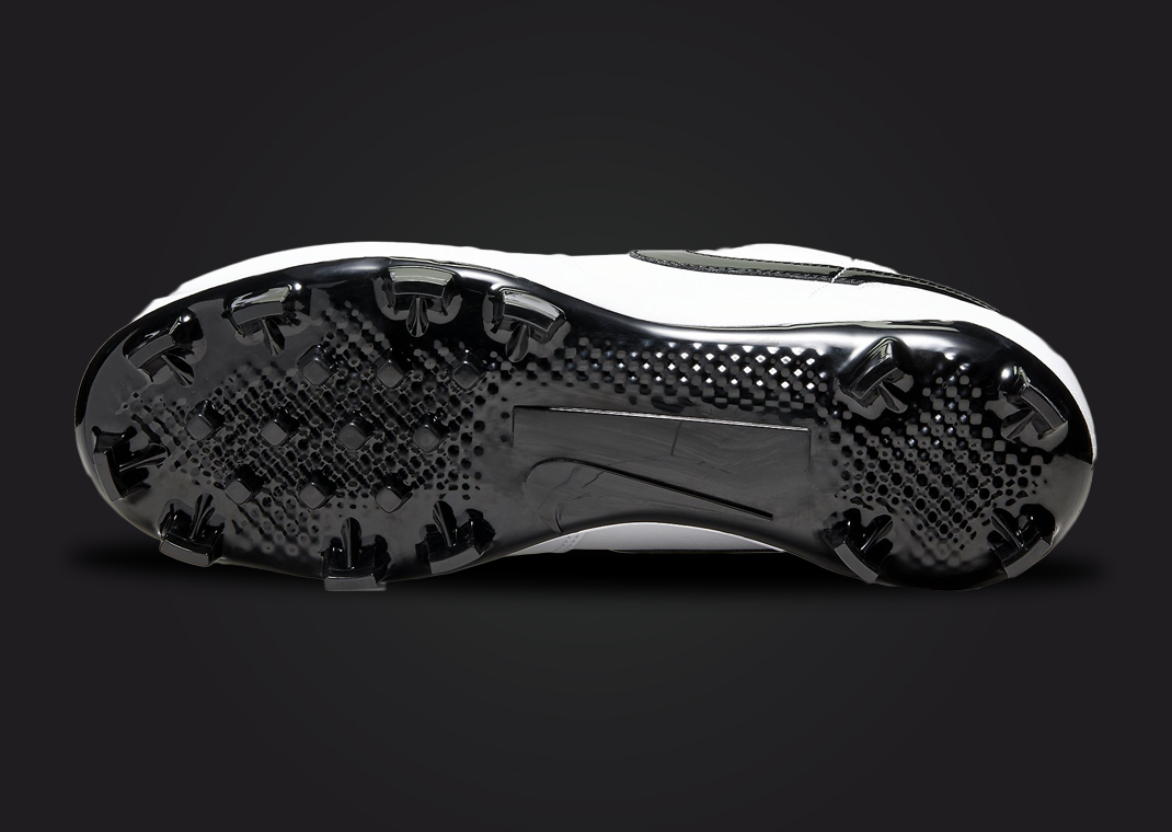 jordan 1 retro mcs men's baseball cleat