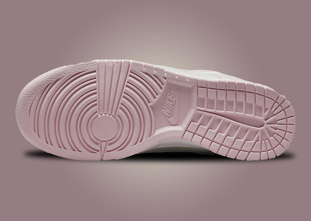 dunk low pink 2021