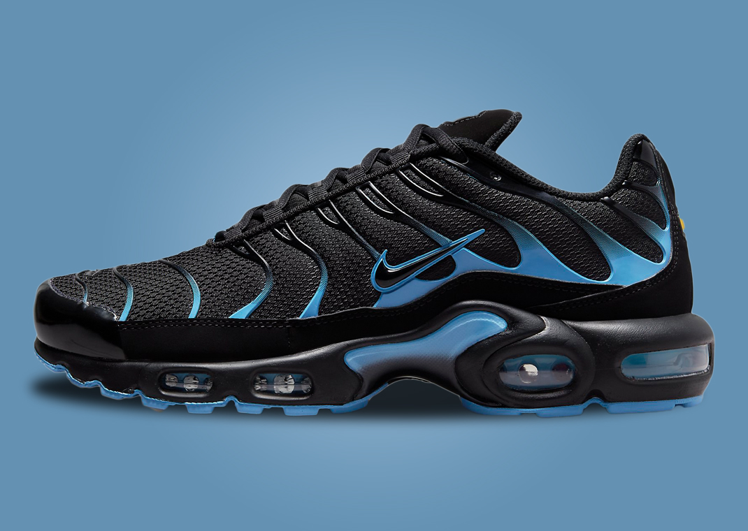 mens black and blue nike air max