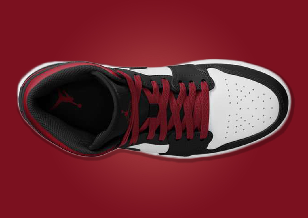 aj1 mid white gym red black