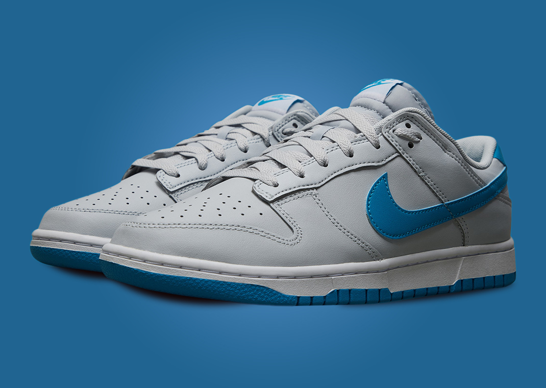 dunk light blue