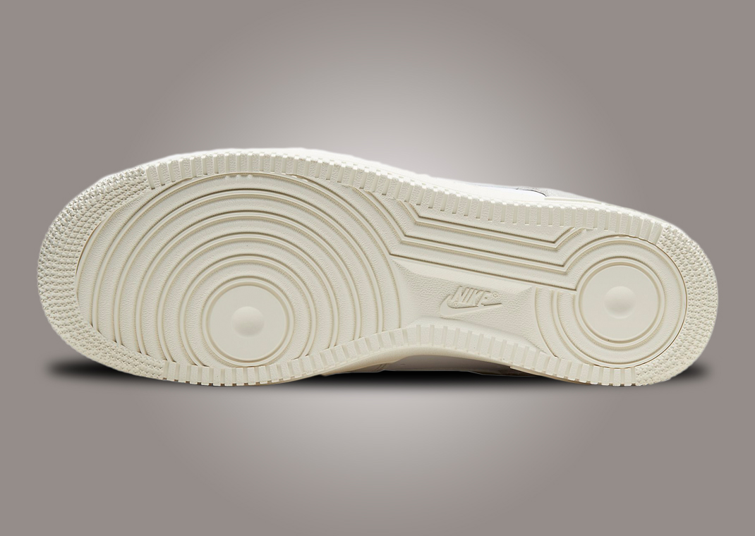 white sail tear air force 1