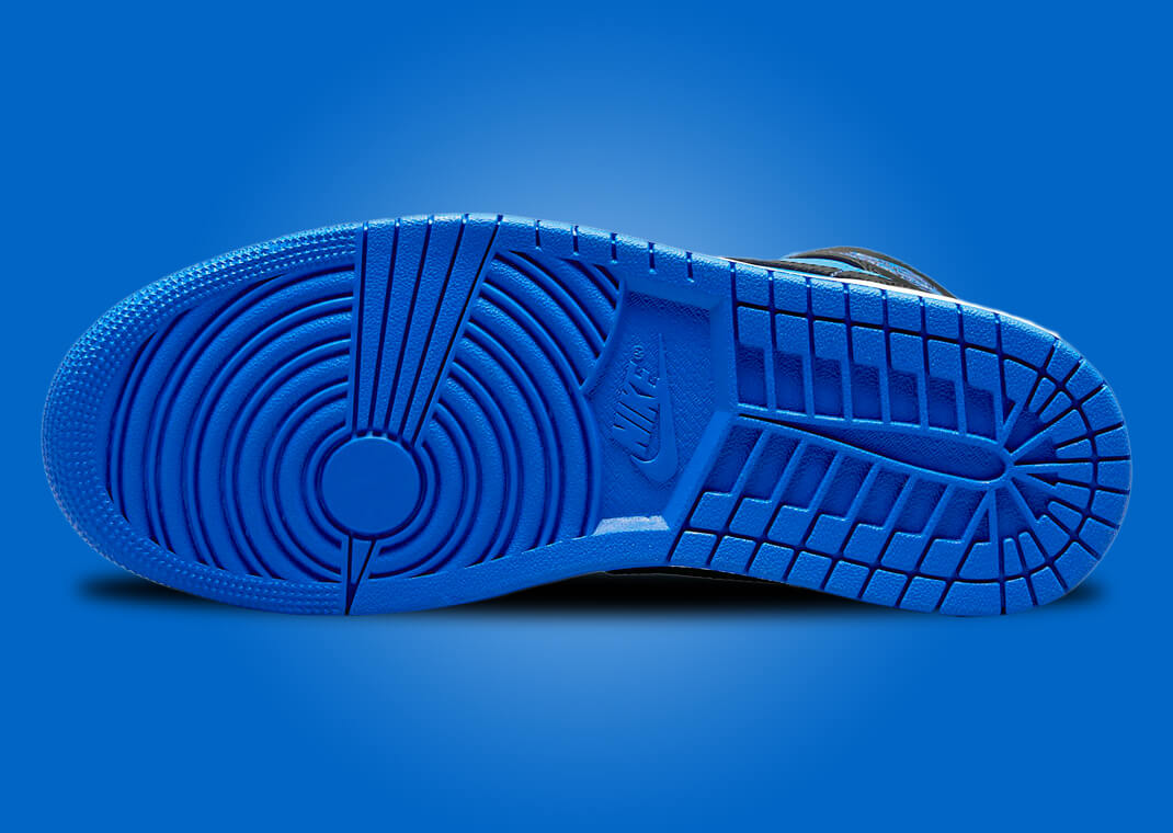 royal toe shoe