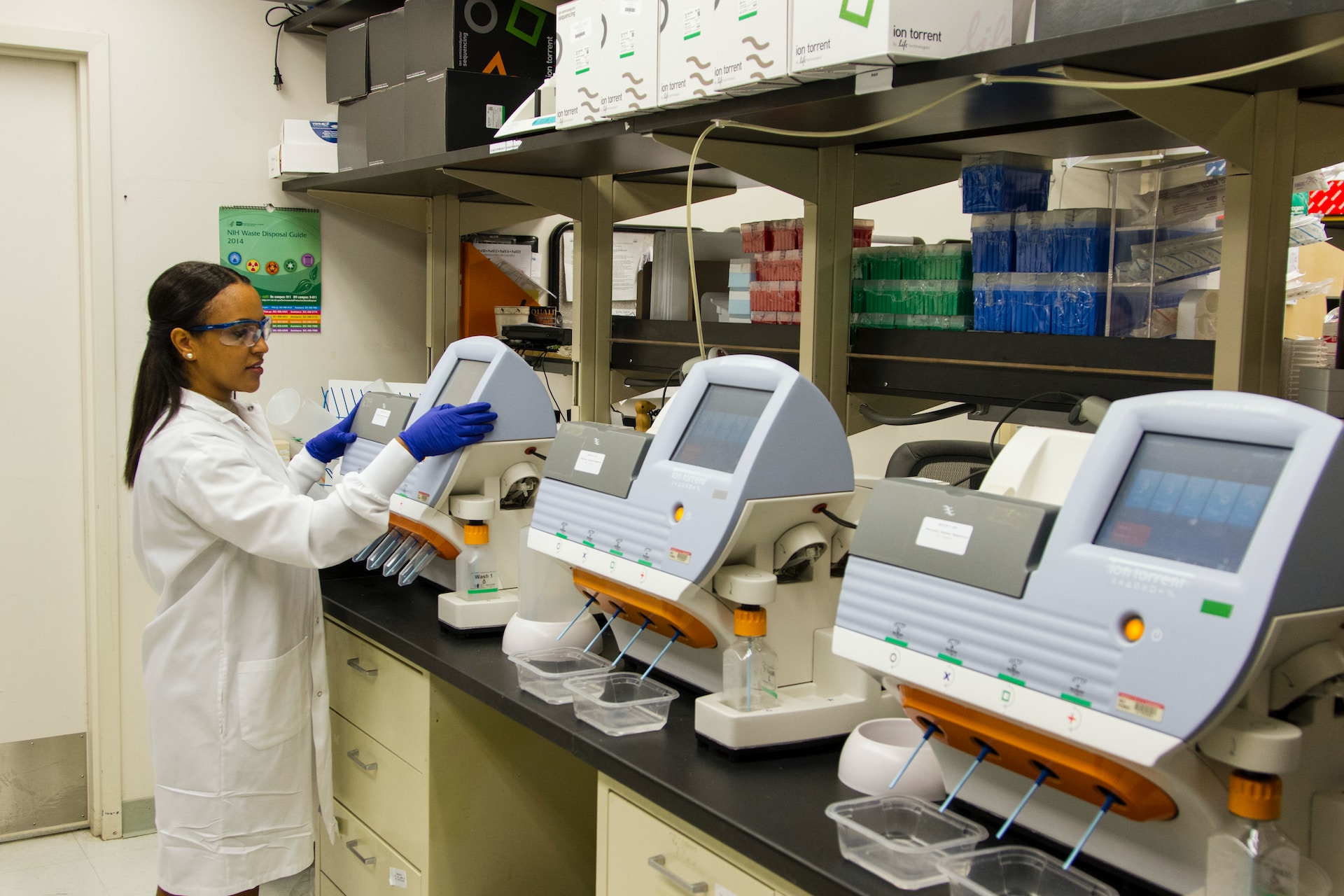 Biotech & Medical Devices Executive Search & Headhunting Consultants