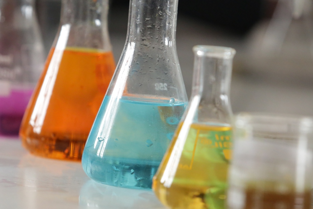 Reagentes Reagentes de Alta Performance na Revolução da Química Industrial