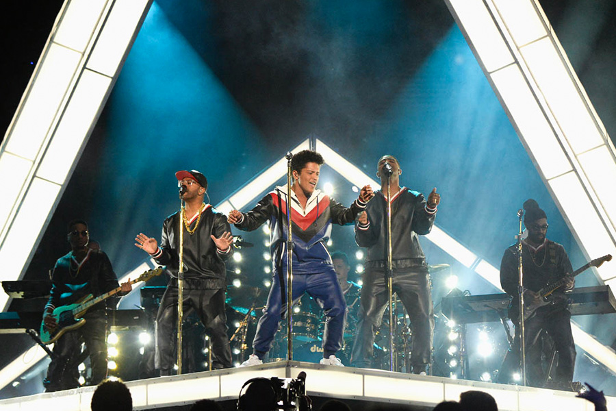 Bruno Mars Grammy Awards Performance 2017