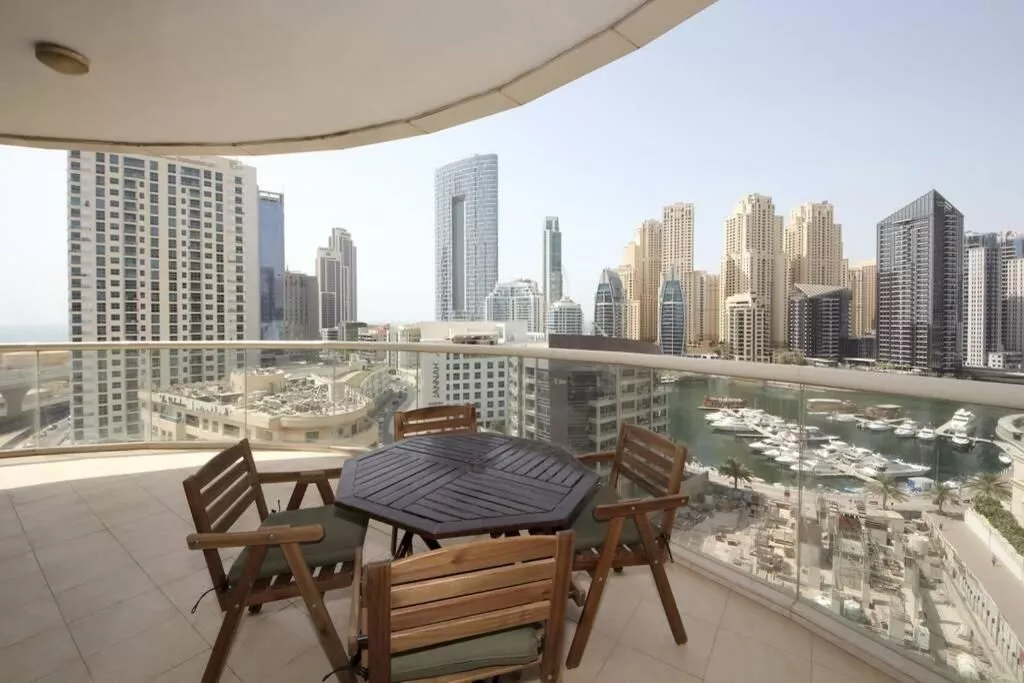 Image showcasing Where to Find the Best Waterfront Apartments in Dubai