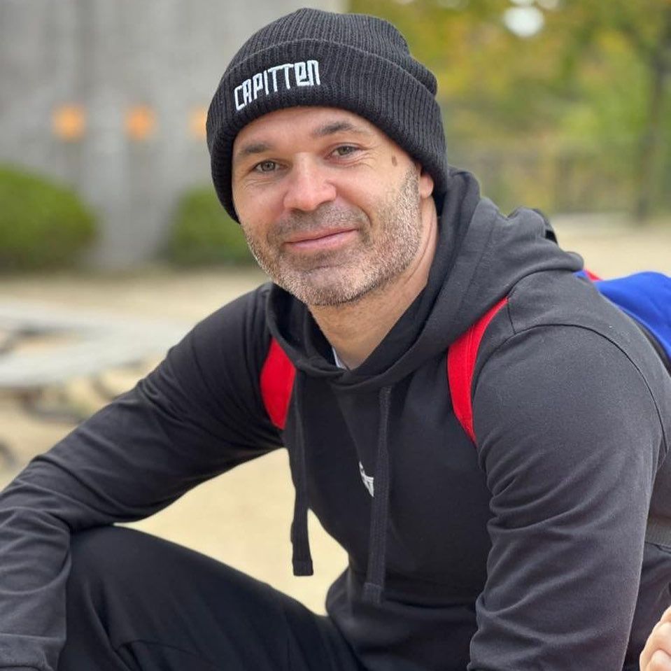 andres iniesta cleats