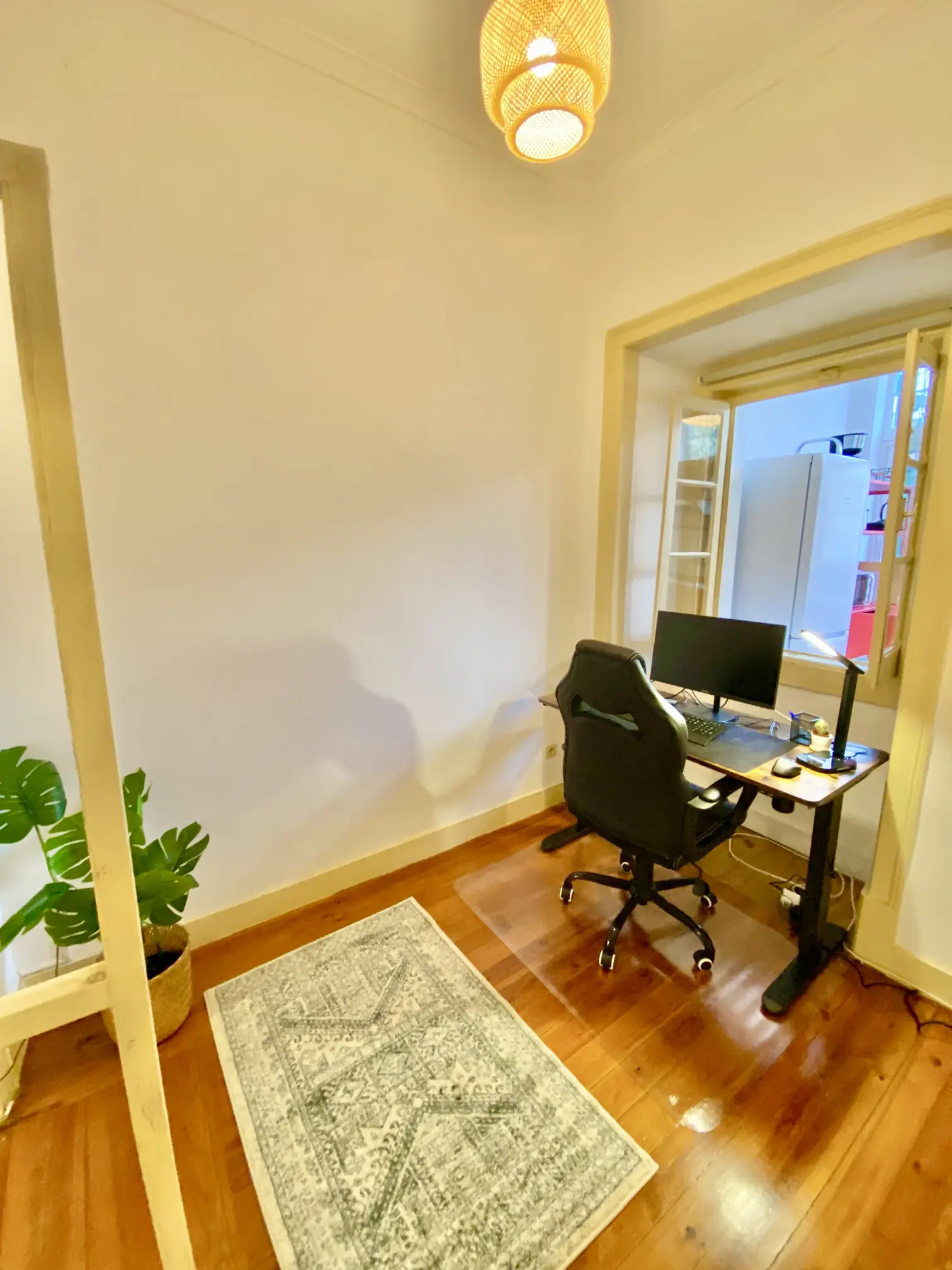 Furnished 1bedroom Apartment for Rent in Principe Real, Lisbon Bleisured