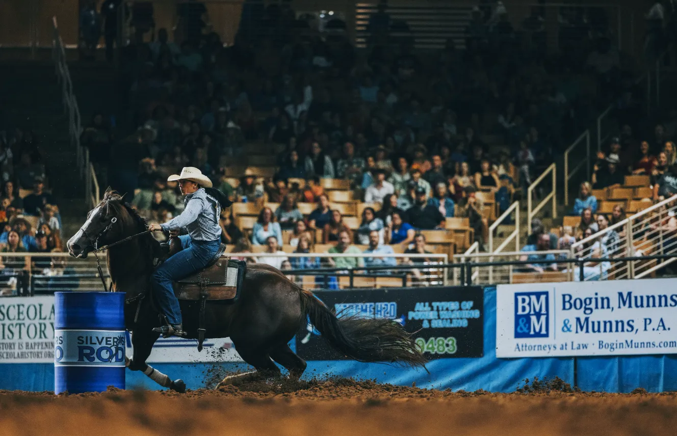 Barrel Racing Event | Silver Spurs Rodeo