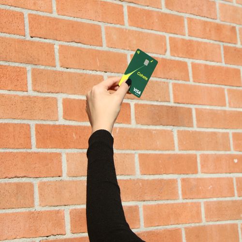 Tarjeta Cohete Card para gestión y visualización de control de gastos empresariales