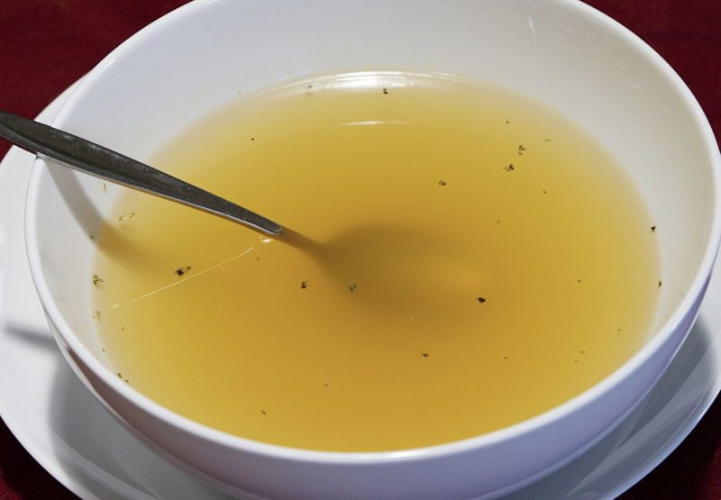 Les bonnes raisons de faire un bouillon de volaille