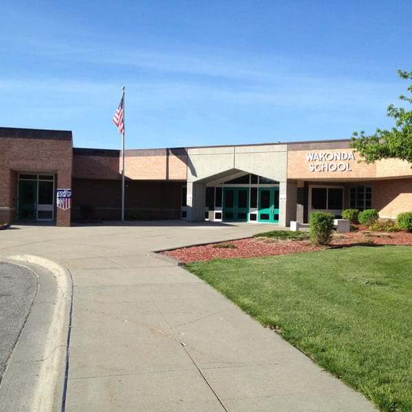 Wakonda Elementary School Alpaca, a Teacher Celebration Company