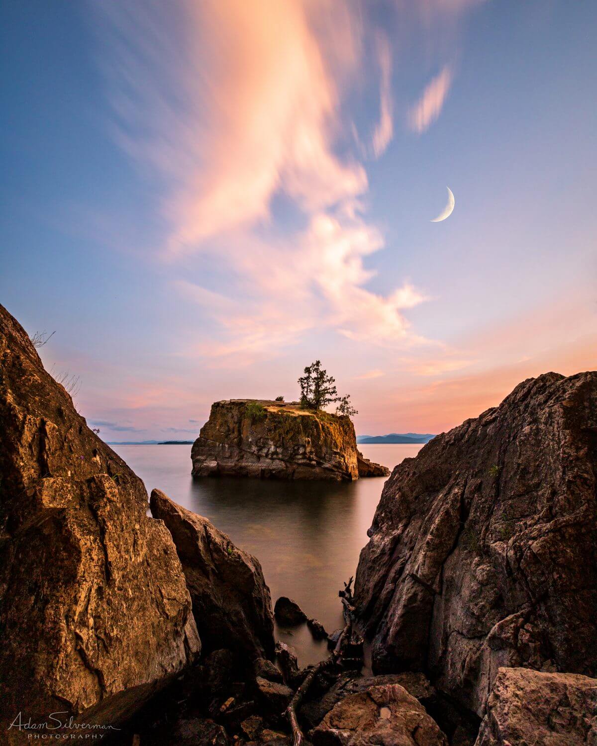 Lone Rock Point Burlington, Vermont GoXplr