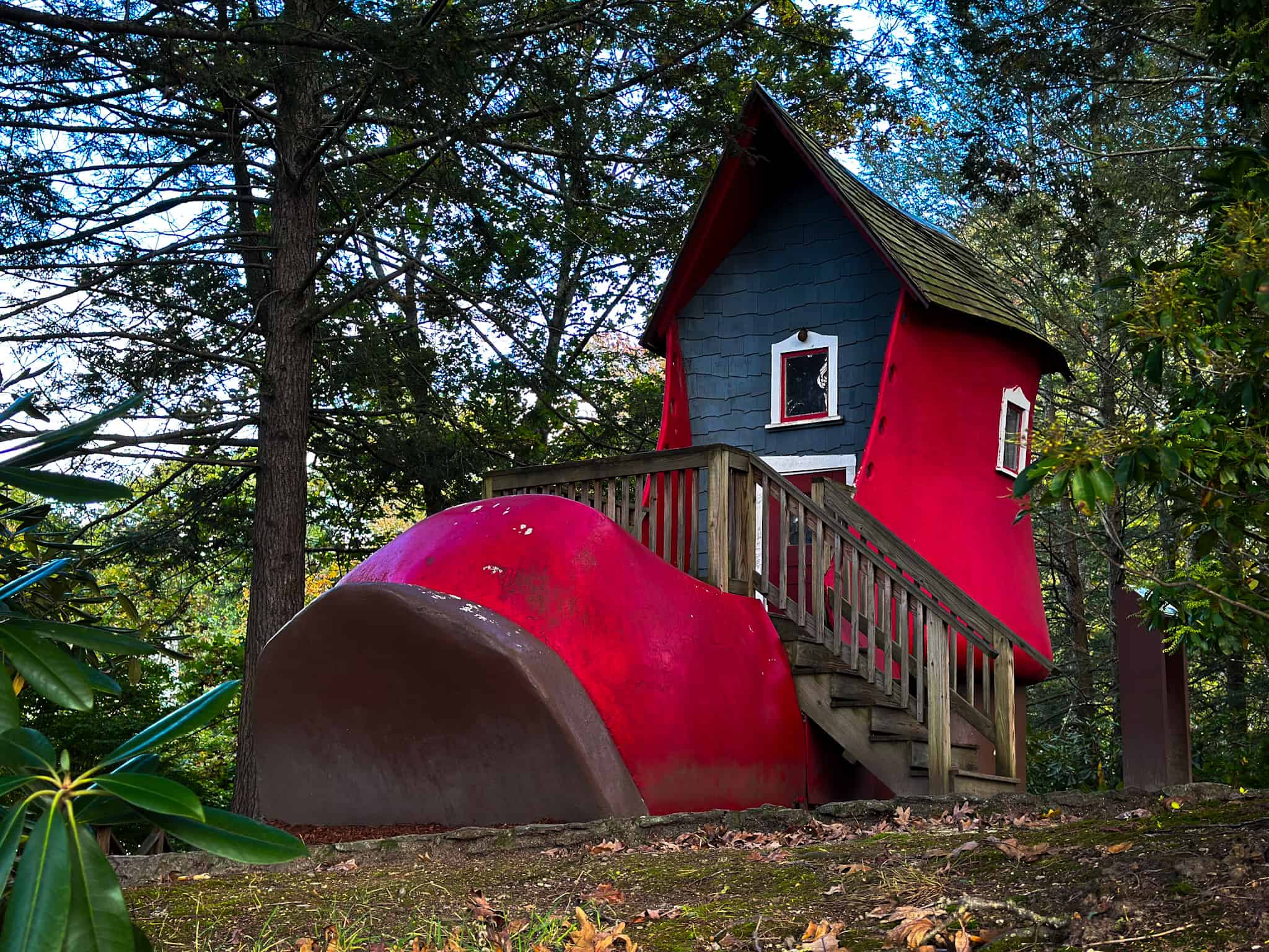 The abandoned remains of Benson's Wild Animal Farm in Hudson, New Hampshire