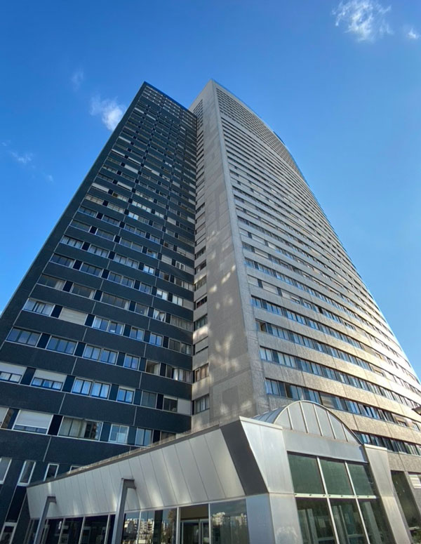 REALTY'Z réalise la vente d'un plateau de bureaux de 1800 m² à la