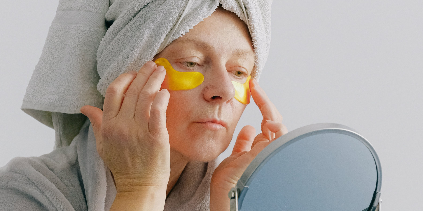 What is the Difference Between a Facelift and Mini Facelift?