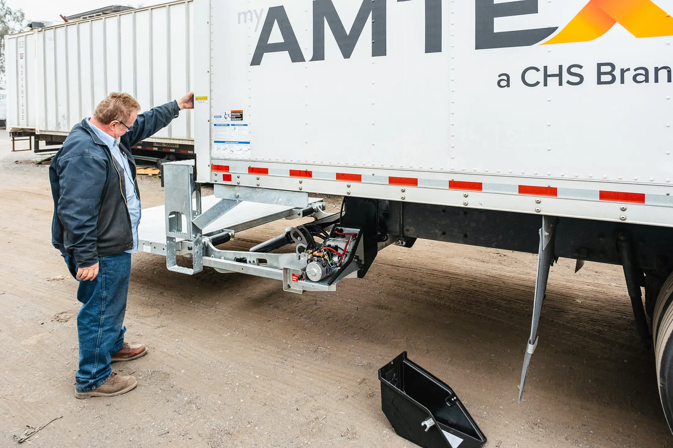 Lift Gate Repair Services in Clearwater, FL Suncoast