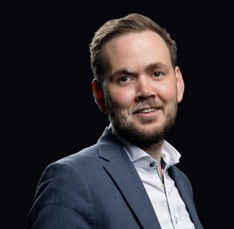 Christoffer Frøyland hos Meglerhuset Rele (Se score)