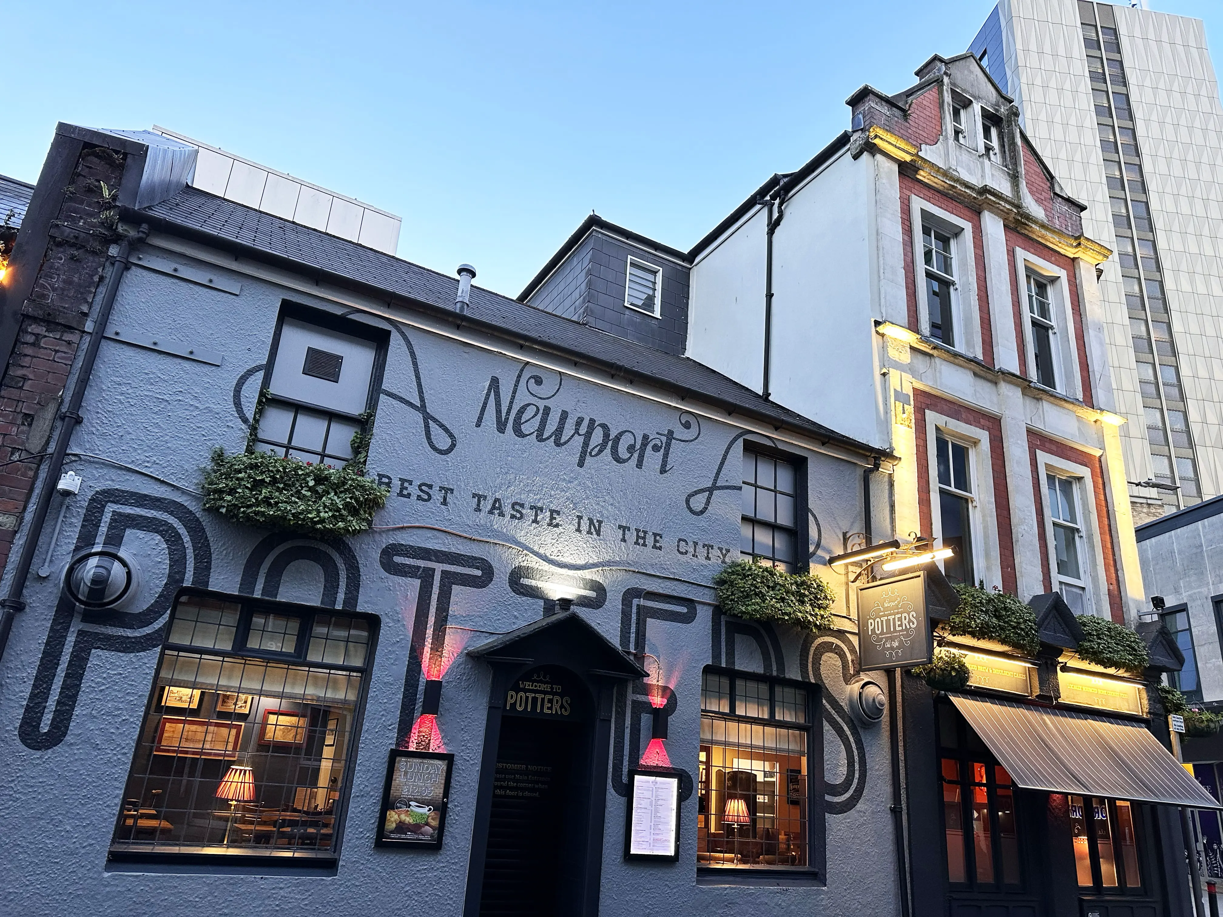 Potters Pub Newport Coming Up