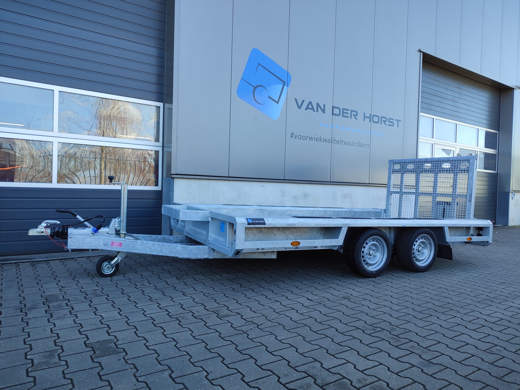 Henra Machinetransporter tandemasser – Van der Horst Aanhangwagens