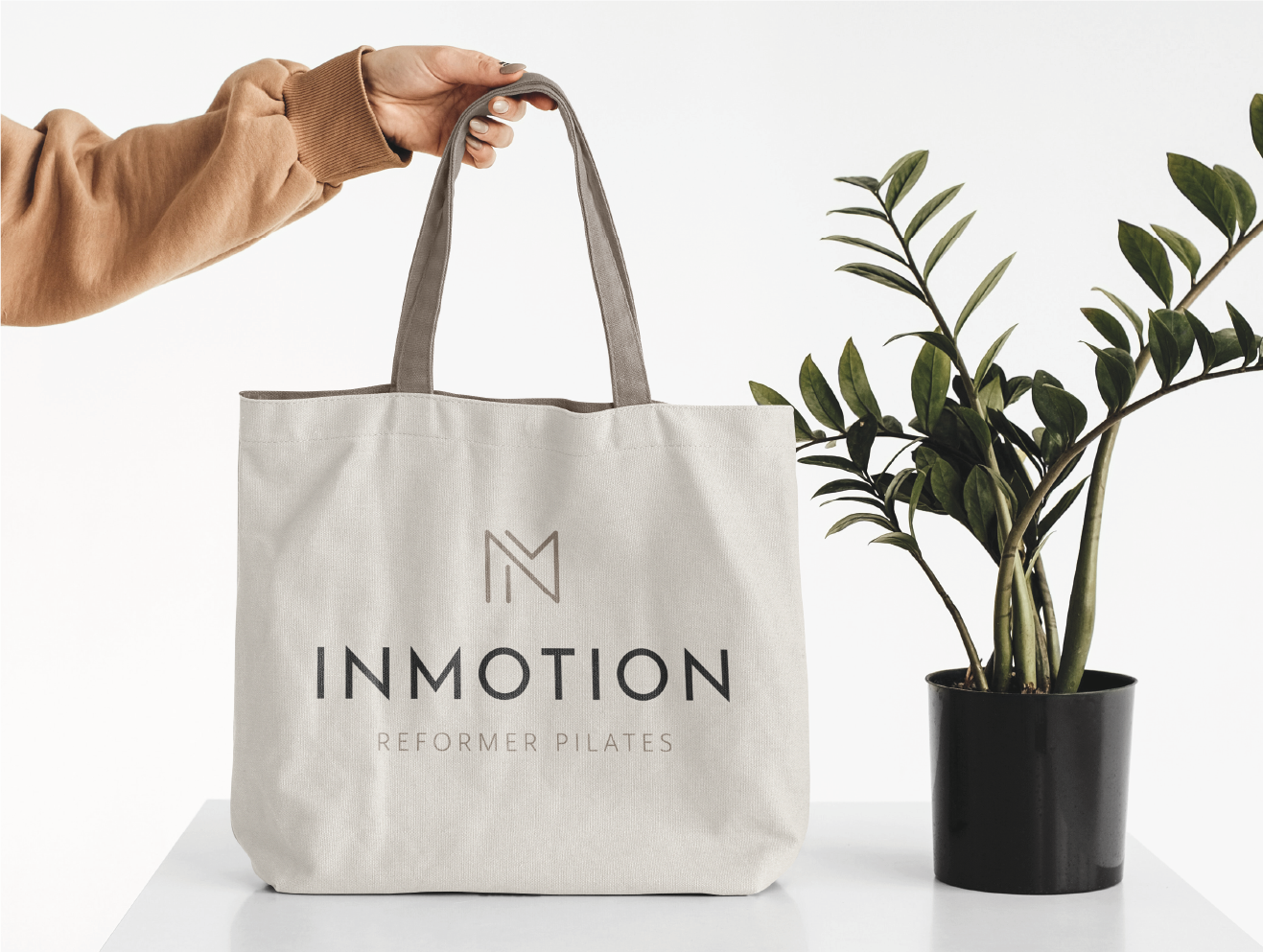 InMotion Studio | Oblivious Design