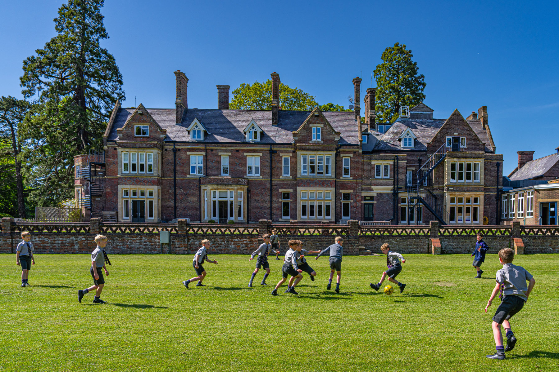 Aldwickbury School Attain