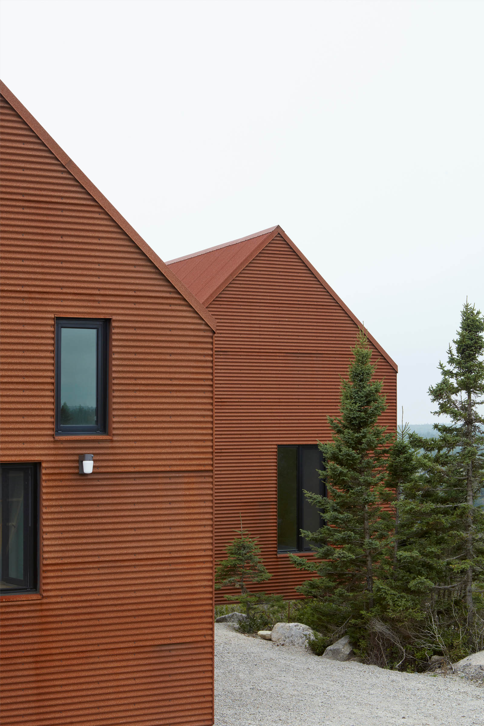 East Dover House MacKayLyons Sweetapple Architects