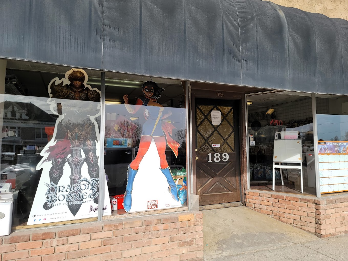 Dragon's Keep Lehi — Games, Comics, and Family Fun